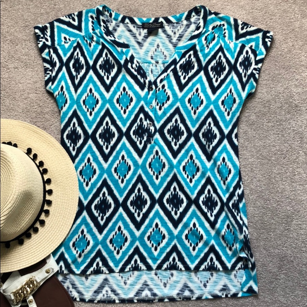 Lucky Brand Inkat pattern short sleeve top SZ XS